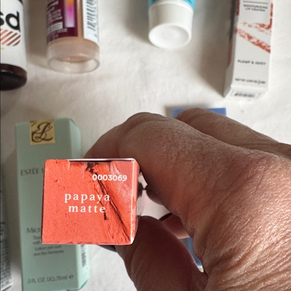 Skincare and Makeup bundle Laura geller summer Fridays Estée Lauder Vichy - Picture 7 of 7